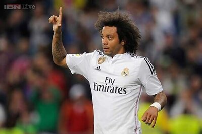 Marcelo extends contract with Real Madrid