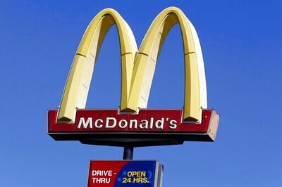 McDonald's sues ousted CEO, alleging employee relationships