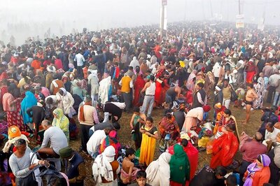 Makar Sankranti: Over 20 Lakh Devotees Take Holy Dip at Ganga Sagar