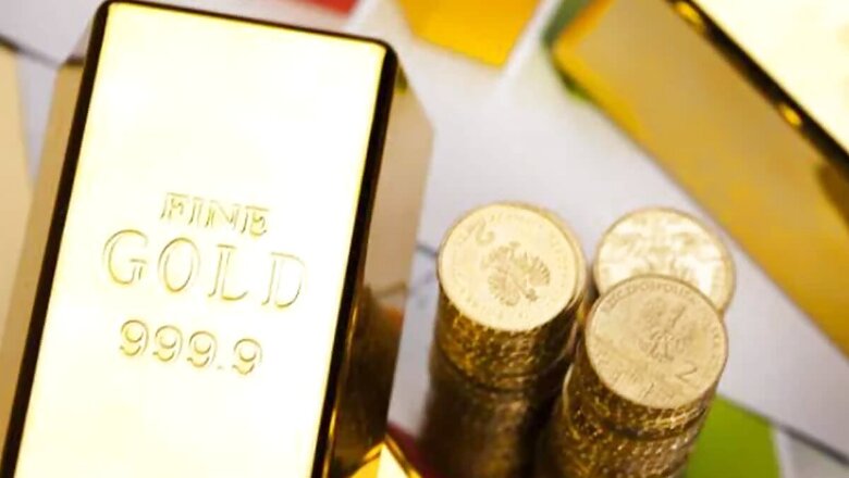 Gold Crosses Rs 72,000 on MCX, Likely to Touch Rs 72,500 In Near Term; Check Details