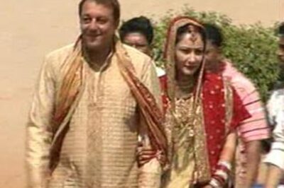 If Dutt can't contest for us, Manyata will: Amar Singh