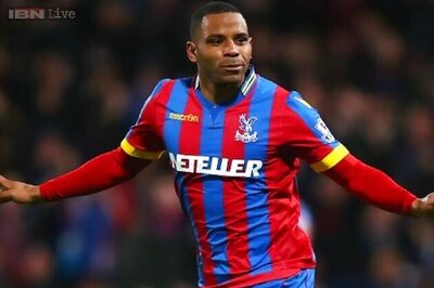 Crystal Palace rock Manchester City's title hopes