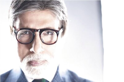'Kaun Banega Crorepati' Stylist Calls Amitabh Bachchan One of the Most Comfortable Superstars to Work with
