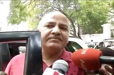 Ink Thrown at Delhi Minister Manish Sisodia Outside L-G's Office