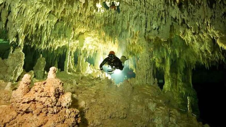 World's Biggest Flooded Cave Found in Mexico, Explorers Say