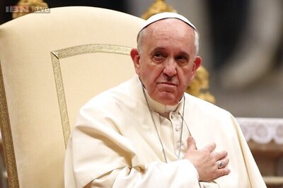 Pope appeals to UN to end tragedy in Iraq