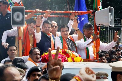 RSS Throws Its Weight Behind Troubleshooter Gadkari to Broker Peace With Sulking Shiv Sena