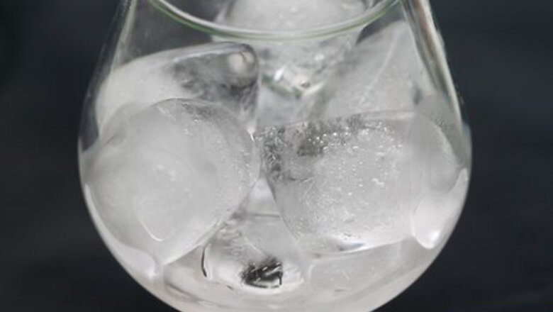 How to Make a Diablo Hell Fire Cocktail