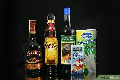 How to Make a Frozen Leprechaun Drink