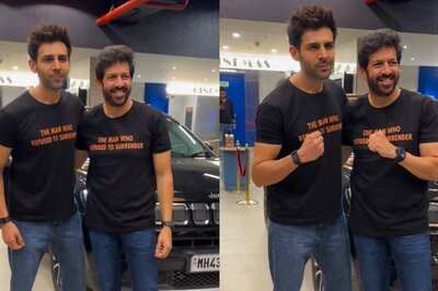 Kartik Aaryan, Kabir Khan Twin In Black As They Pose After Chandu Champion Screening, Fans React; Watch