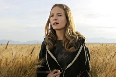 'Tomorrowland' review:  This adventure futuristic sci-fi fails to thrill