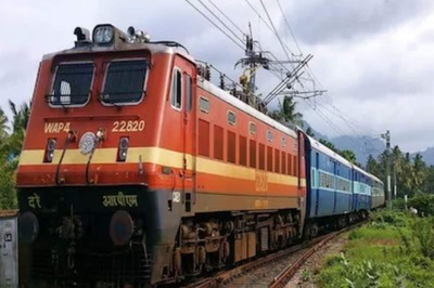 Latecomers: Trains from Chennai to Howrah And Other Places Rescheduled by 4 Hours, Passengers Hit Hard