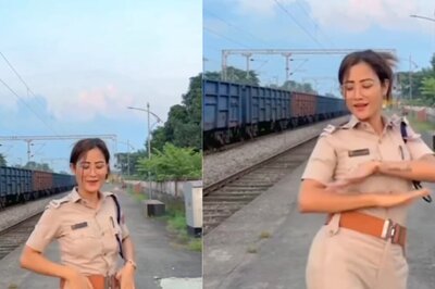 Woman Police Officer Grooves To Hit Bhojpuri Track, Internet Salutes Her Spirit