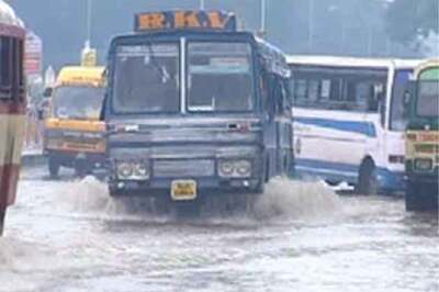 Heavy showers continue to lash northern India