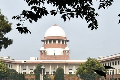 SC Issues Notice on Andhra Pradesh's Plea to Make English as Medium of Education in Its Schools