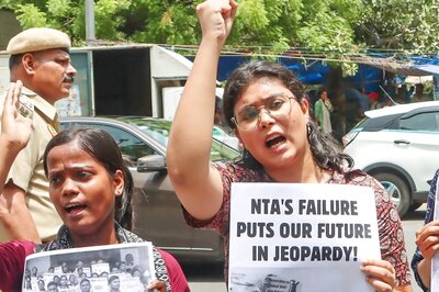 News18 Evening Digest: Centre Files Affidavit In SC Against Scrapping of NEET Exam And Other Top Stories