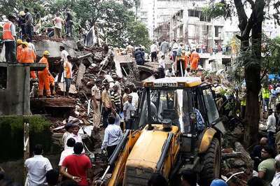 Mumbai Building Collapse Kills 7; Over 40 Feared Trapped
