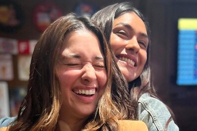 Tamannaah Bhatia's 'Lust Story' With Mrunal Thakur Makes Netizens Go ROFL; Watch