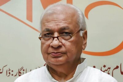 Kerala Govt Has No Right to Use State Funds for CAA Plea, Says Guv After CM's 'Read Constitution' Advice