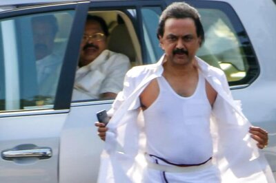 TN Trust Vote: MK Stalin Leaves For Delhi to Meet President