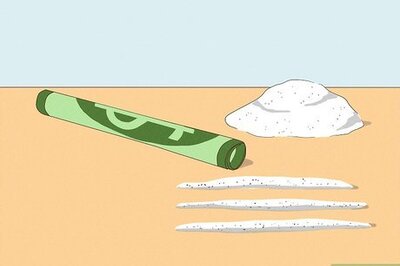 What to Do When You See a Rolled Up Dollar Bill on the Ground