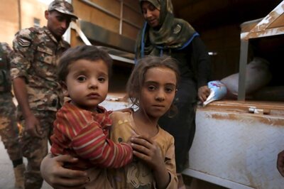 Barack Obama orders US to admit 10,000 Syrian refugees