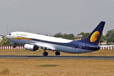 Jet Airways Grounds 4 Aircraft as Leasing Firms Lose Patience With Cash-Strapped Carrier