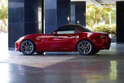 Refreshed 2019 Mazda MX-5 Miata