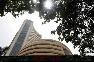 Sensex, Nifty inch higher; U.S. manufacturing data props sentiment