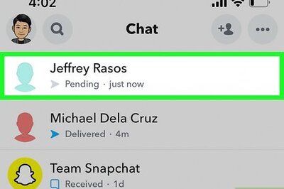 What Does a Grey Arrow Mean on Snapchat? Snapchat Arrows Explained
