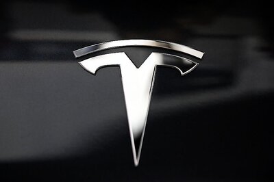 Tesla Walks Back its Plan to Close Most Showrooms