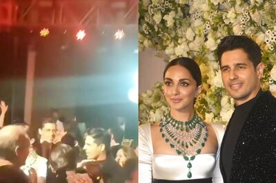 Kiara Advani and Sidharth Malhotra Burn The Dance Floor With Kaala Chashma Performance at Reception