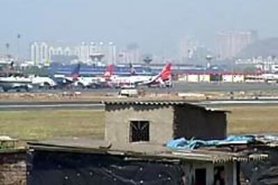 No plane, airline sells tickets