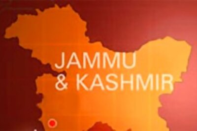 J&K: Constable, four others injured in a grenade attack