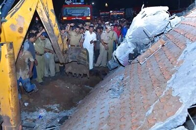 102 dead in Puttingal temple fire, Kerala government orders probe