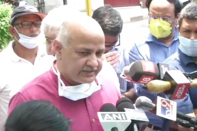 DU Student Murder: Manish Sisodia Meets Victim's Family, Announces Rs 10 Lakh Ex-gratia
