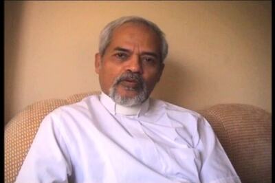 Principal Valson Thampu to write detective fiction on St Stephen's college, labels student as Vixen