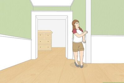 How to Hide in Hide and Seek