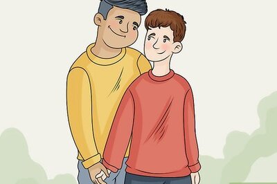 How Long Should You Date Before Making It Official?