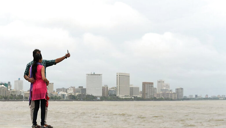 Desire to Click Selfie Costs Software Engineer His Life
