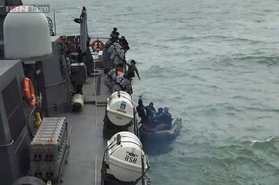 Divers battle against nature in hunt for AirAsia flight QZ8501 debris