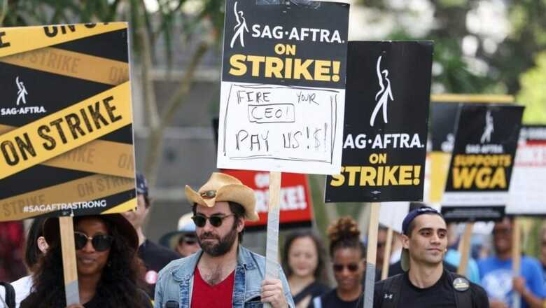Hollywood Actors To Get Bonuses of Around $40 Million From OTT Platforms Under New Contract As Strike Ends