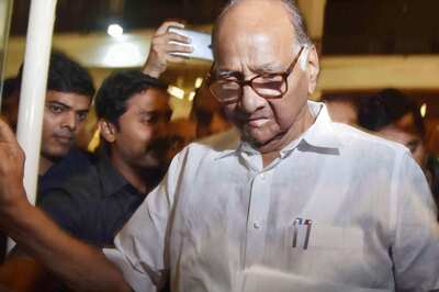 Sharad Pawar Resigns: NCP's Jitendra Awhad, Entire Thane Unit Quit; Big Role Proposed for Supriya Sule