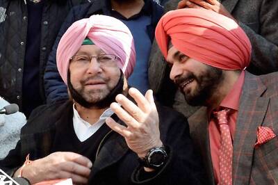 Punjab Congress Seeks Report into Amarinder, Sidhu Face-off